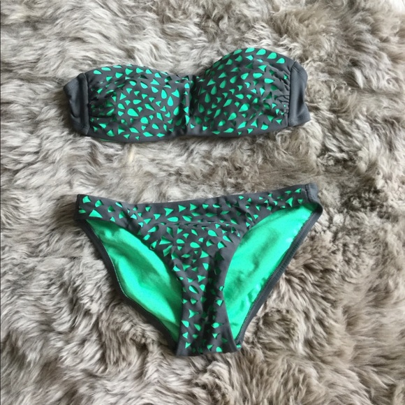 Xhilaration Other - Strapless bikini